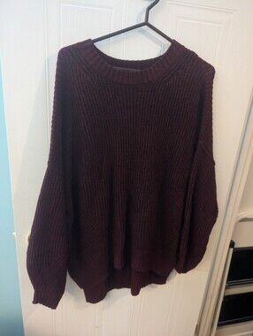 American Eagle Outfitters Ribbed Crewneck Sweater - Burgundy